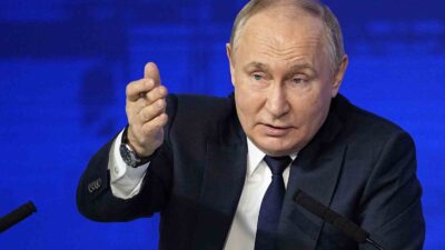 PUTİN: “UKRAYNALI ESİRLERİ TAŞIYAN UÇAK PATRİOT SİSTEMLERİYLE VURULDU”