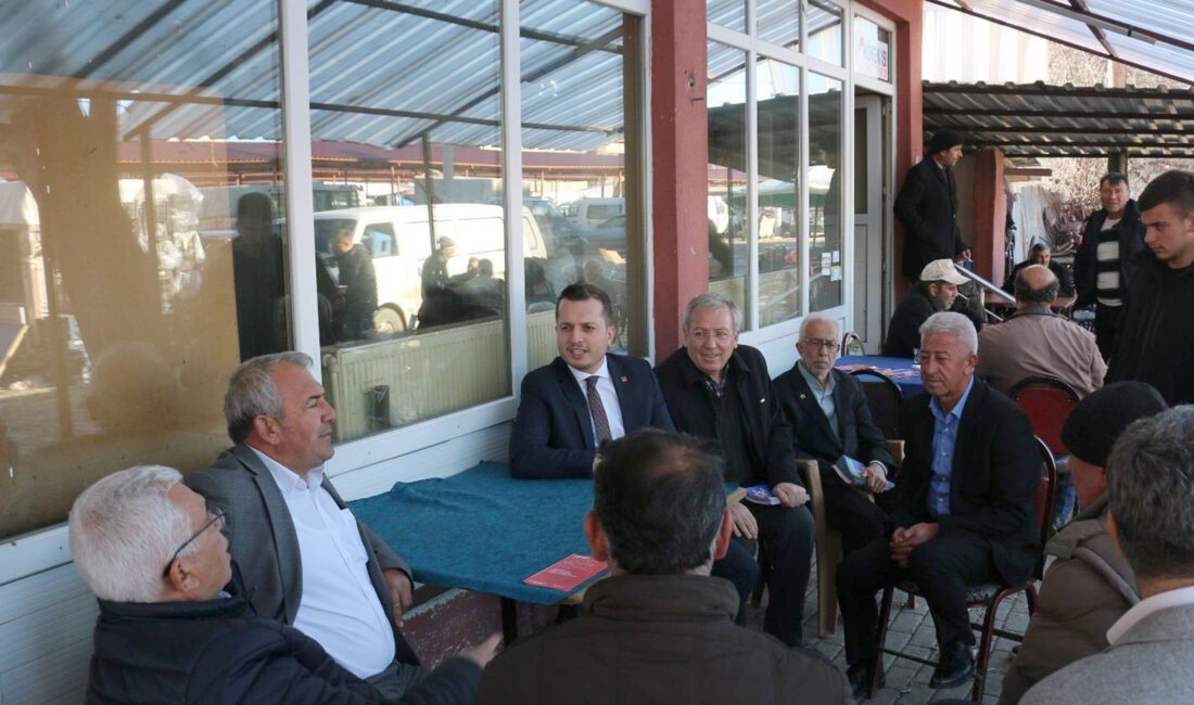 Sinanpaşa ilçesinde temaslarda bulunan Saadet Partisi İl Başkanı Beytullah Karataş
