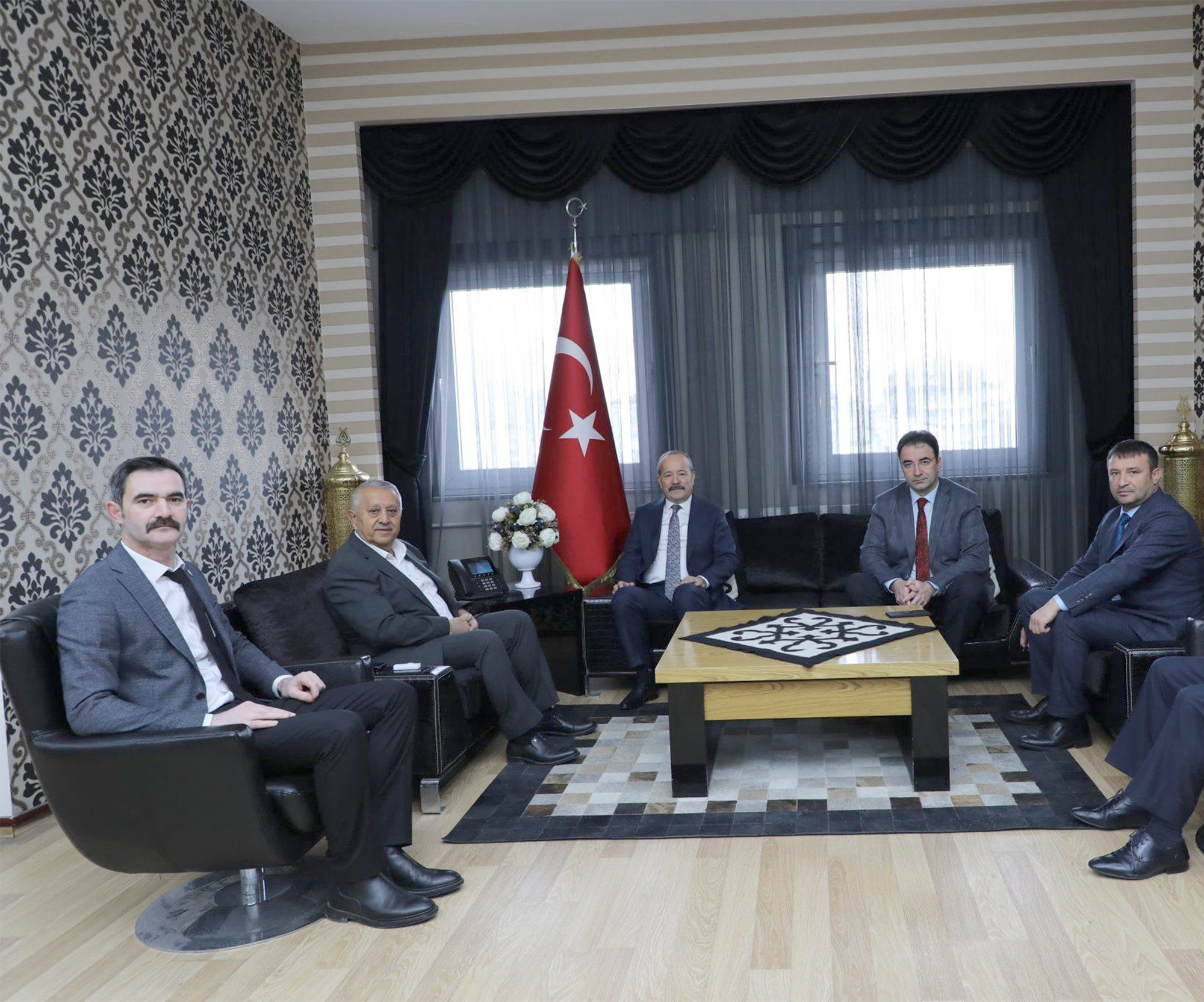 Milliyetçi Hareket Partisi MYK Üyesi ve Afyonkarahisar Milletvekili Mehmet Taytak,