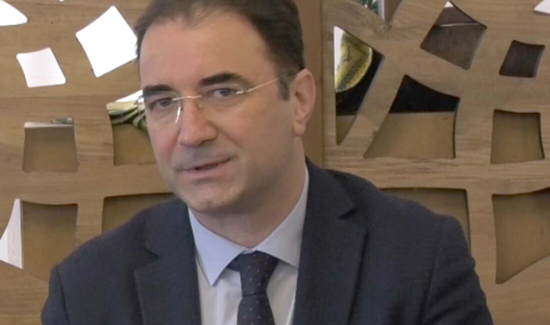 Şuhut ilçesinde Afyonkarahisar’da görev yapan basın mensuplarıyla bir araya gelen
