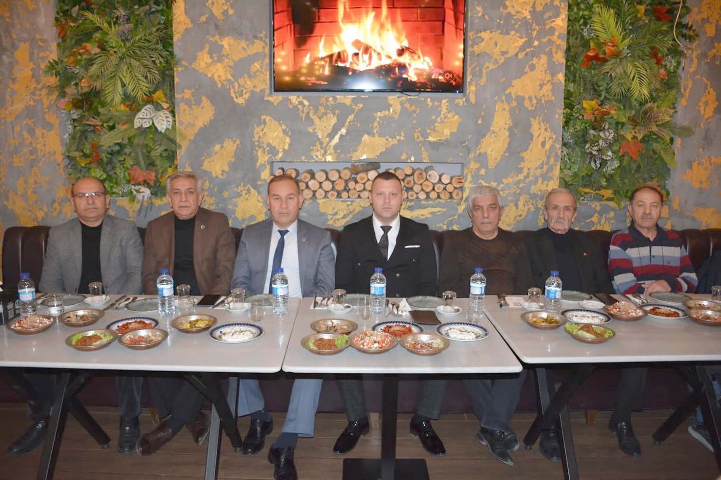 Ülkü Ocakları Afyonkarahisar İl Başkanlığı tarafından istişare toplantısı düzenlendi. Toplantı