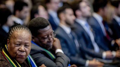 HOLLANDA’NIN LAHEY KENTİNDEKİ ULUSLARARASI ADALET DİVANI (ICJ), GÜNEY AFRİKA’NIN İSRAİL