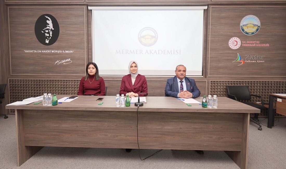 Vali Doç. Dr. Kübra Güran Yiğitbaşı, İscehisar Mermer İhtisas Organize