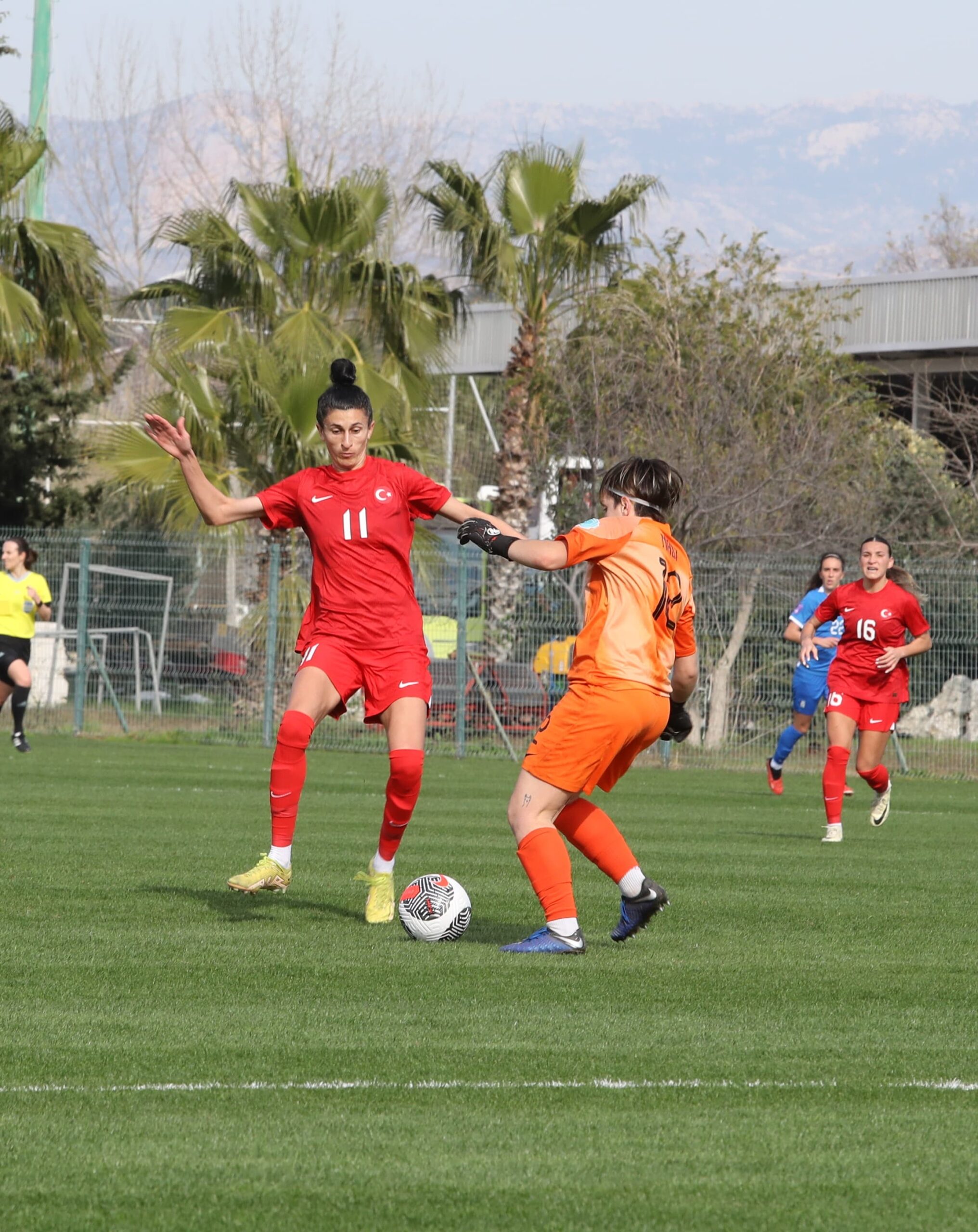 UEFA Uluslar B Ligi hazırlıkları kapsamında Antalya’da Yunanistan ile karşılaşan