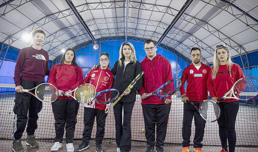   Özel Sporcular Tenis Milli Takımı, ilk kez katılacakları Down