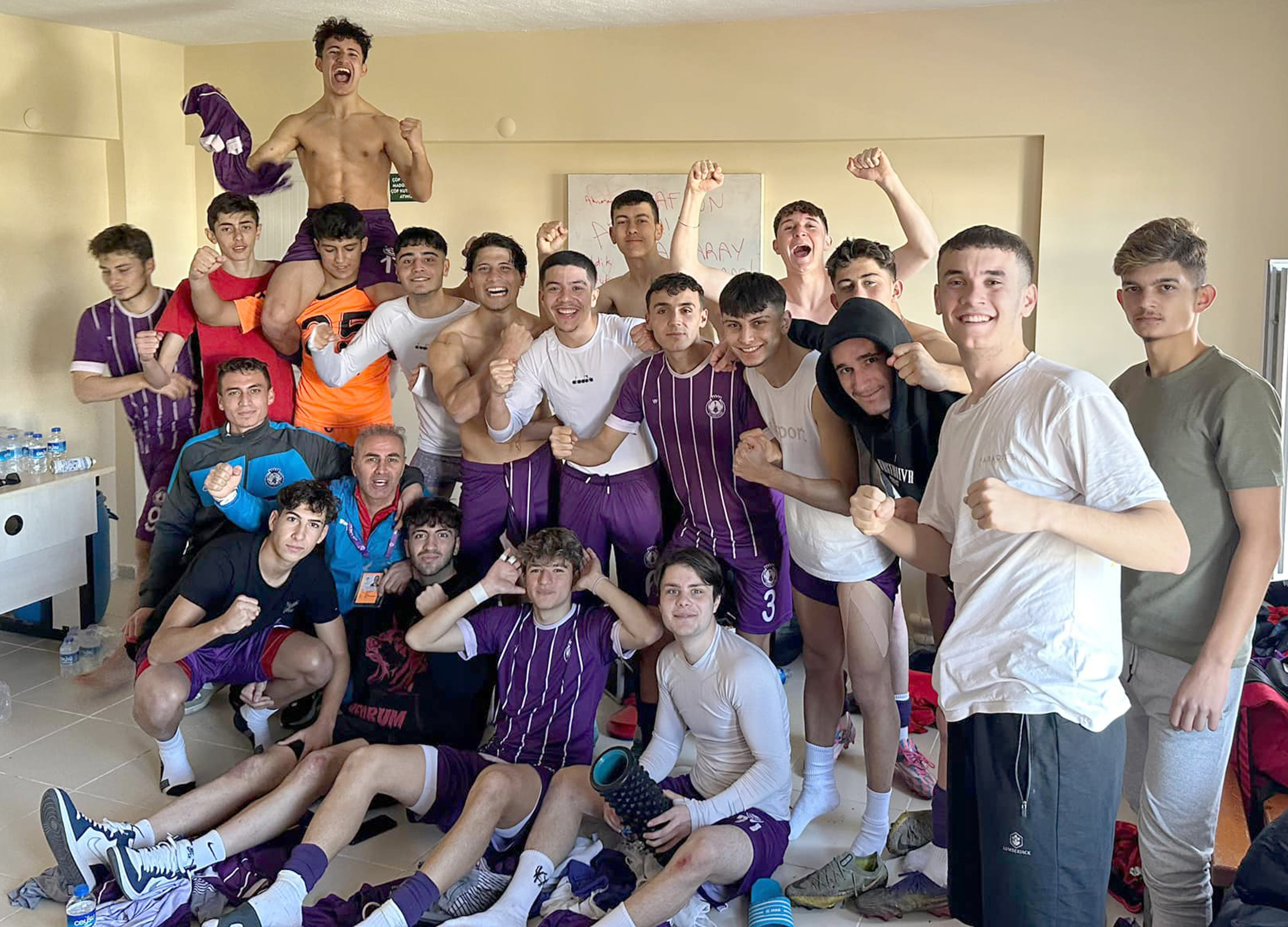     U19 Bölgesel Gelişim Ligi’nin 4.Grubunda mücadele veren HES