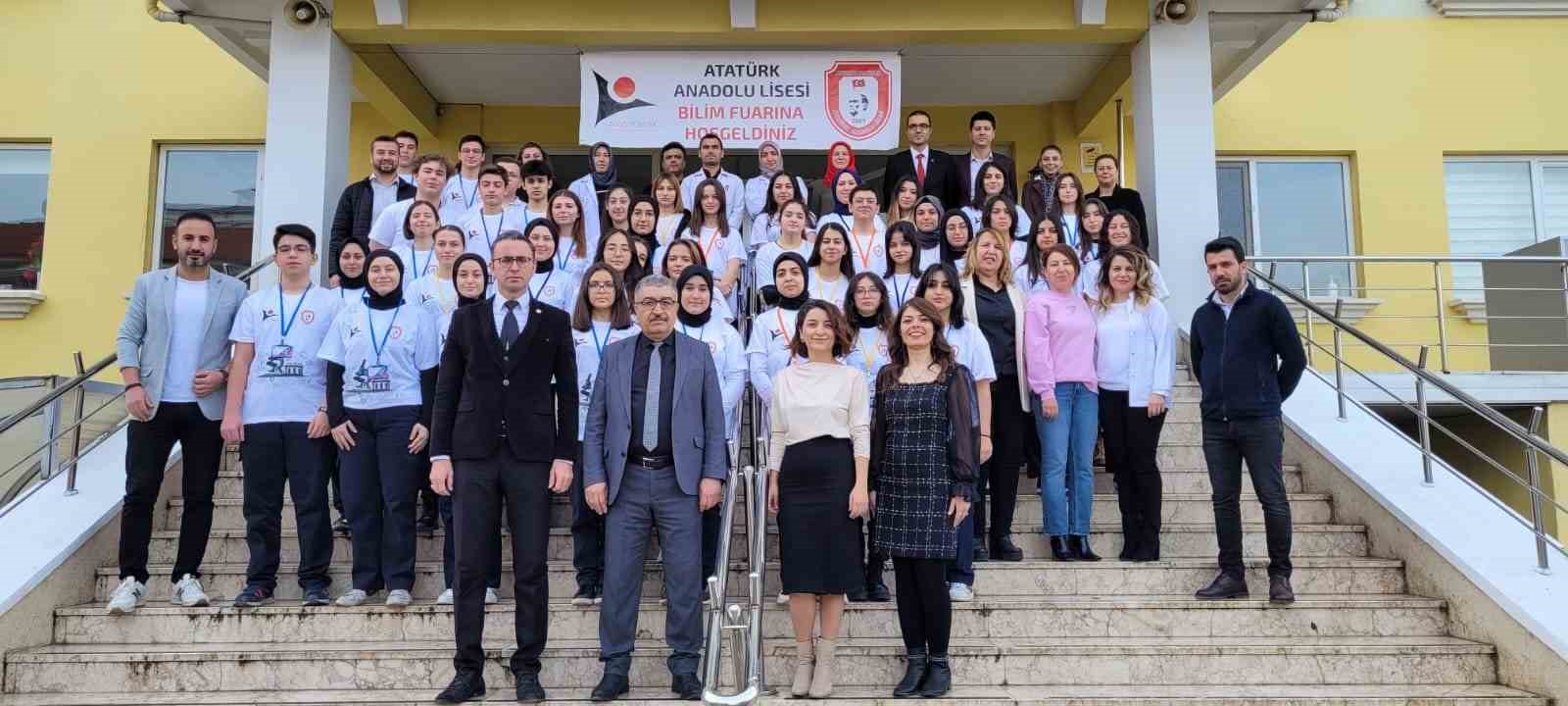 137 PROJEYLE İL BİRİNCİSİ OLDULAR