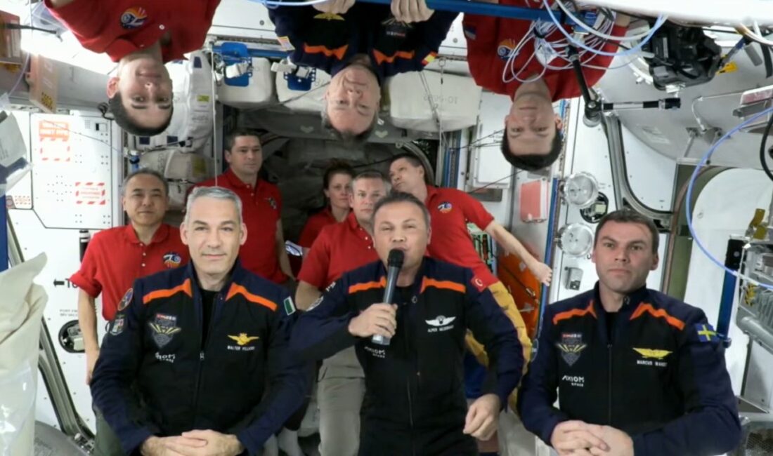 İlk Türk astronot Alper Gezeravcı’nın da içinde yer aldığı Ax-3 ekibi uzay