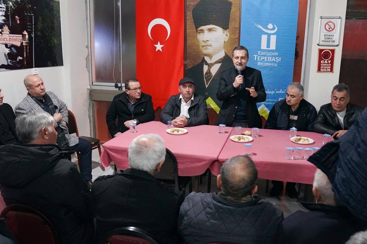 Tepebaşı Belediye Başkanı Dt. Ahmet Ataç, Eskişehir Döğerliler Derneği’nde vatandaşlar