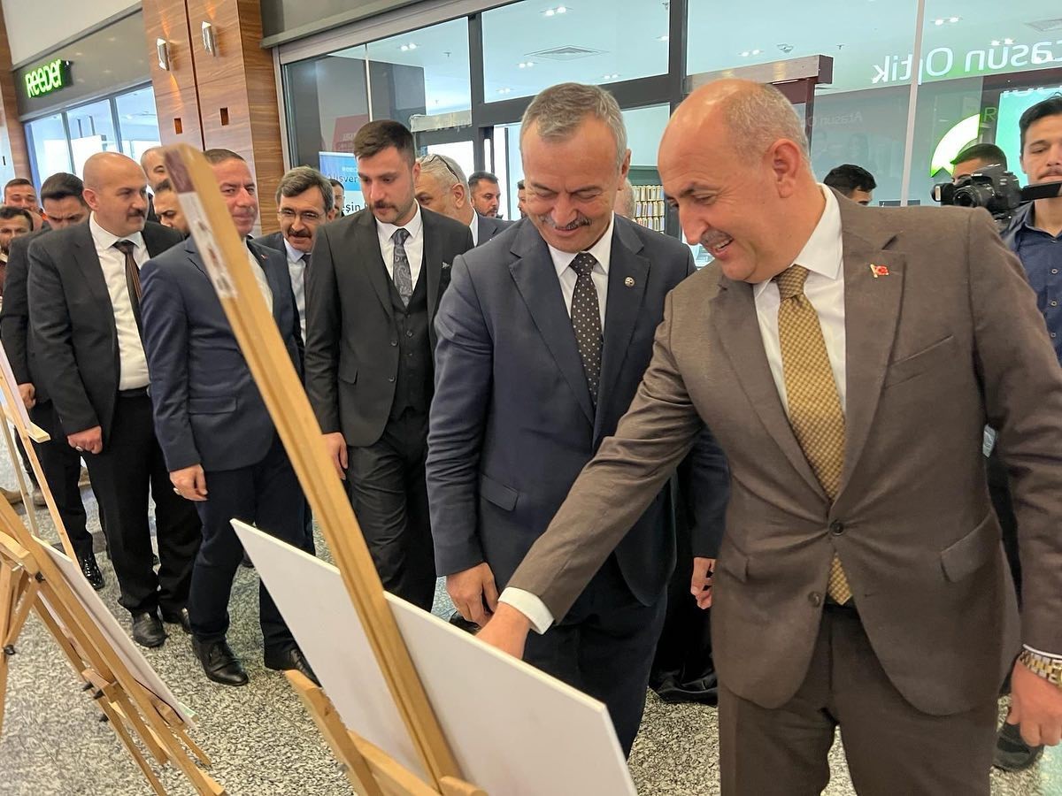 Kırıkkale’nin Yahşihan ilçesinde altyapıdan çıkartılan, kanserojen madde içeren asbest borular