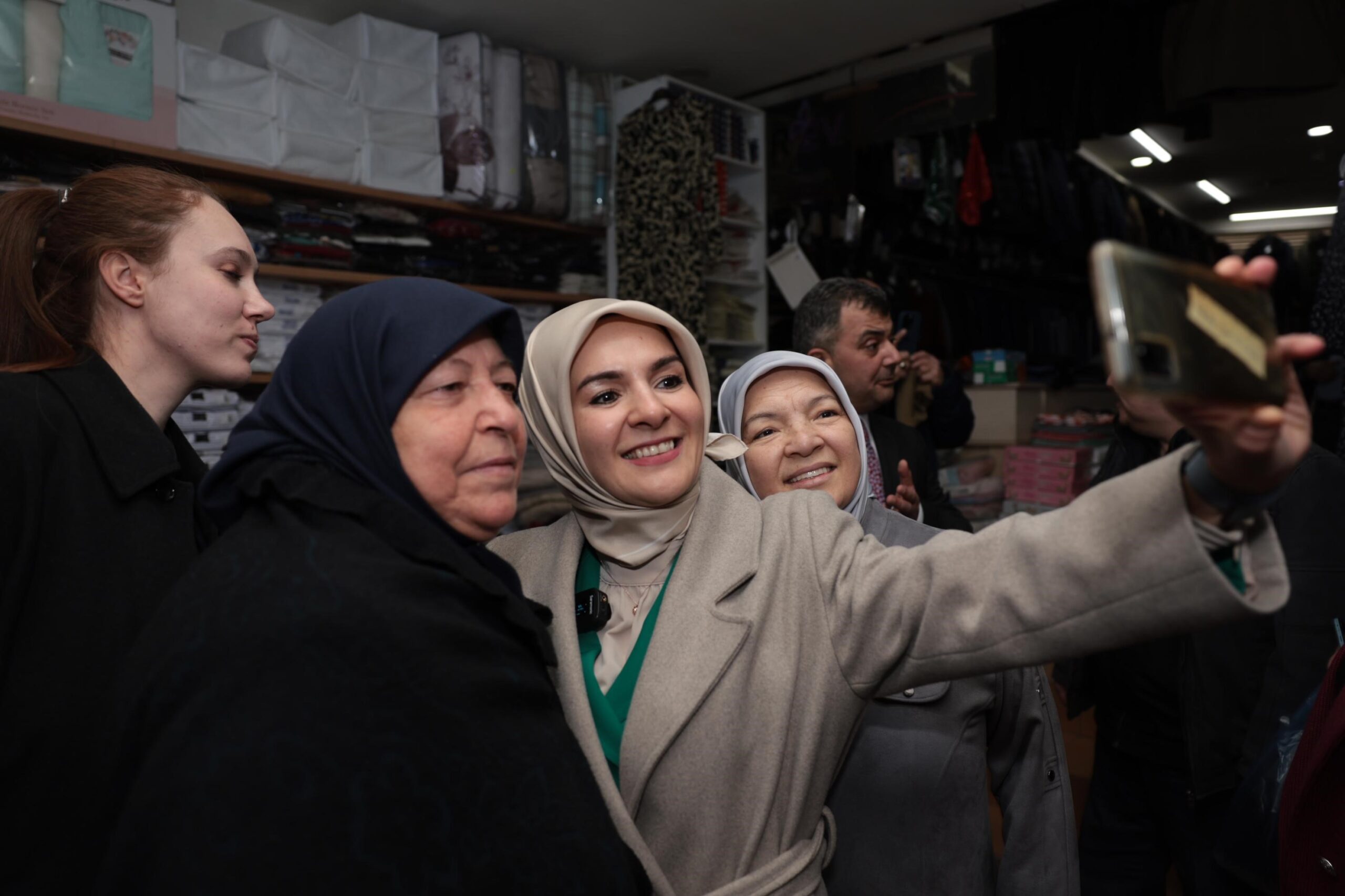 Aile ve Sosyal Hizmetler Bakanı Mahinur Özdemir Göktaş, “ana ocağı”
