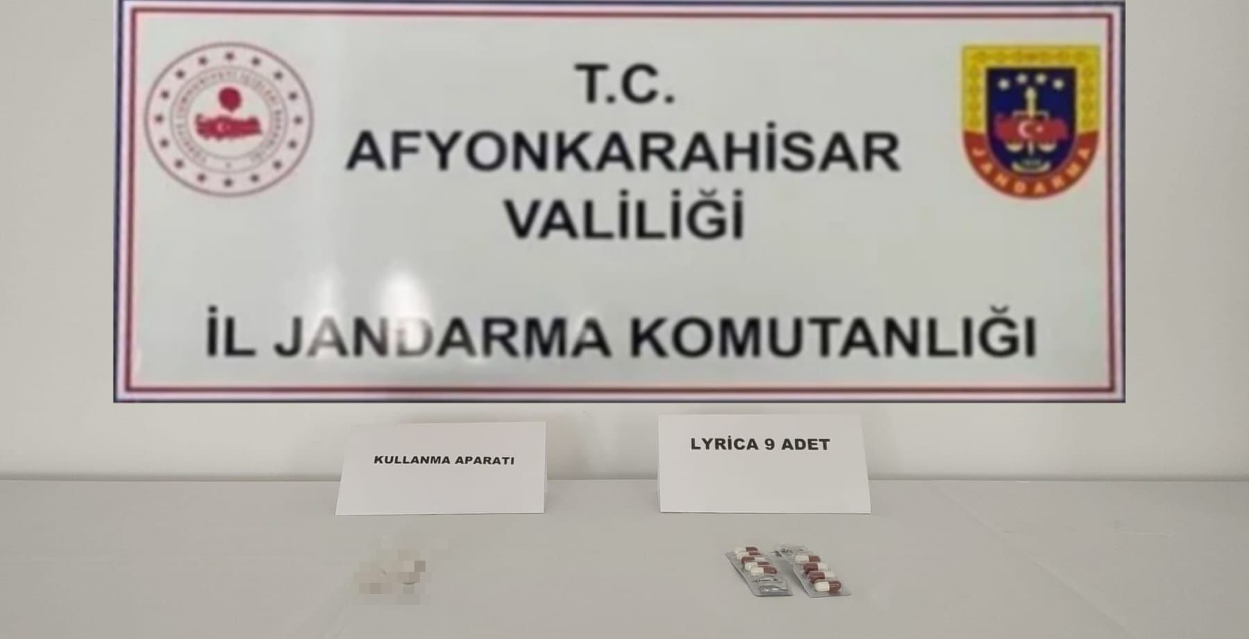 Afyonkarahisar’a Usak’tan uyuşturucu getiren 2 şahıs Sandıklı ilçesinde yol kontrolünde