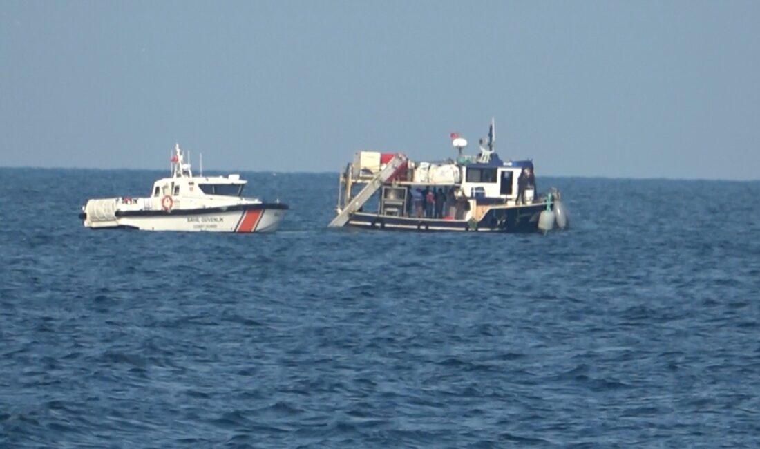 Kayıp 4 mürettebatı arama çalışmaları 10’uncu gününde devam ediyor Marmara Denizi açıklarında batan Batuhan A. isimli gemide kayıp 4