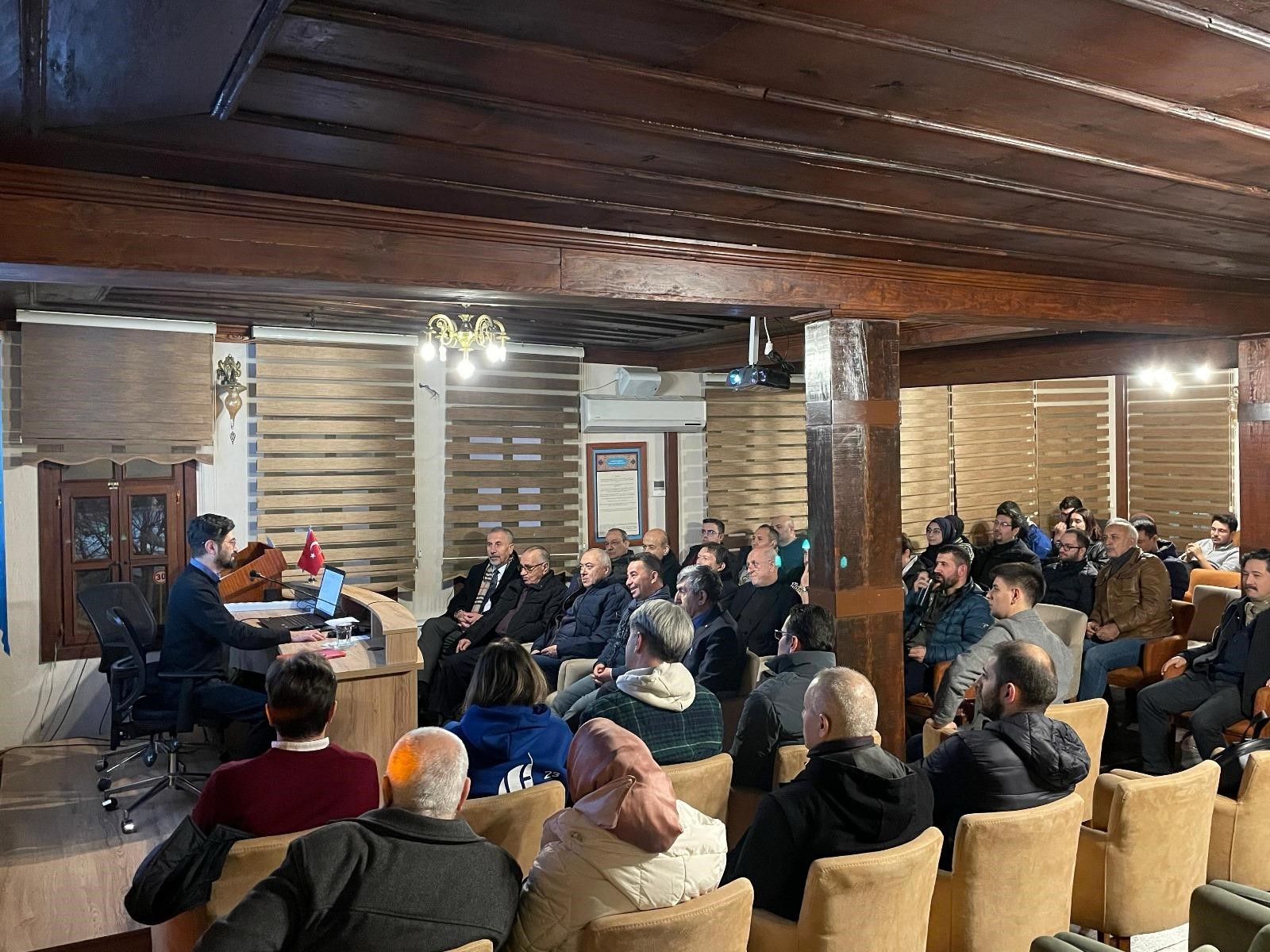 Eskişehir Türk Ocağı’nda bu hafta gerçekleştirilen ‘Eskişehir Türk Ocağı’ konulu