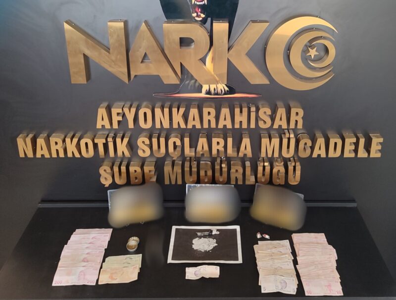 Afyonkarahisar Emniyet Müdürlüğüne bağlı Narkotik Suçlarla Mücadele Şube Müdürlüğü ekipleri,