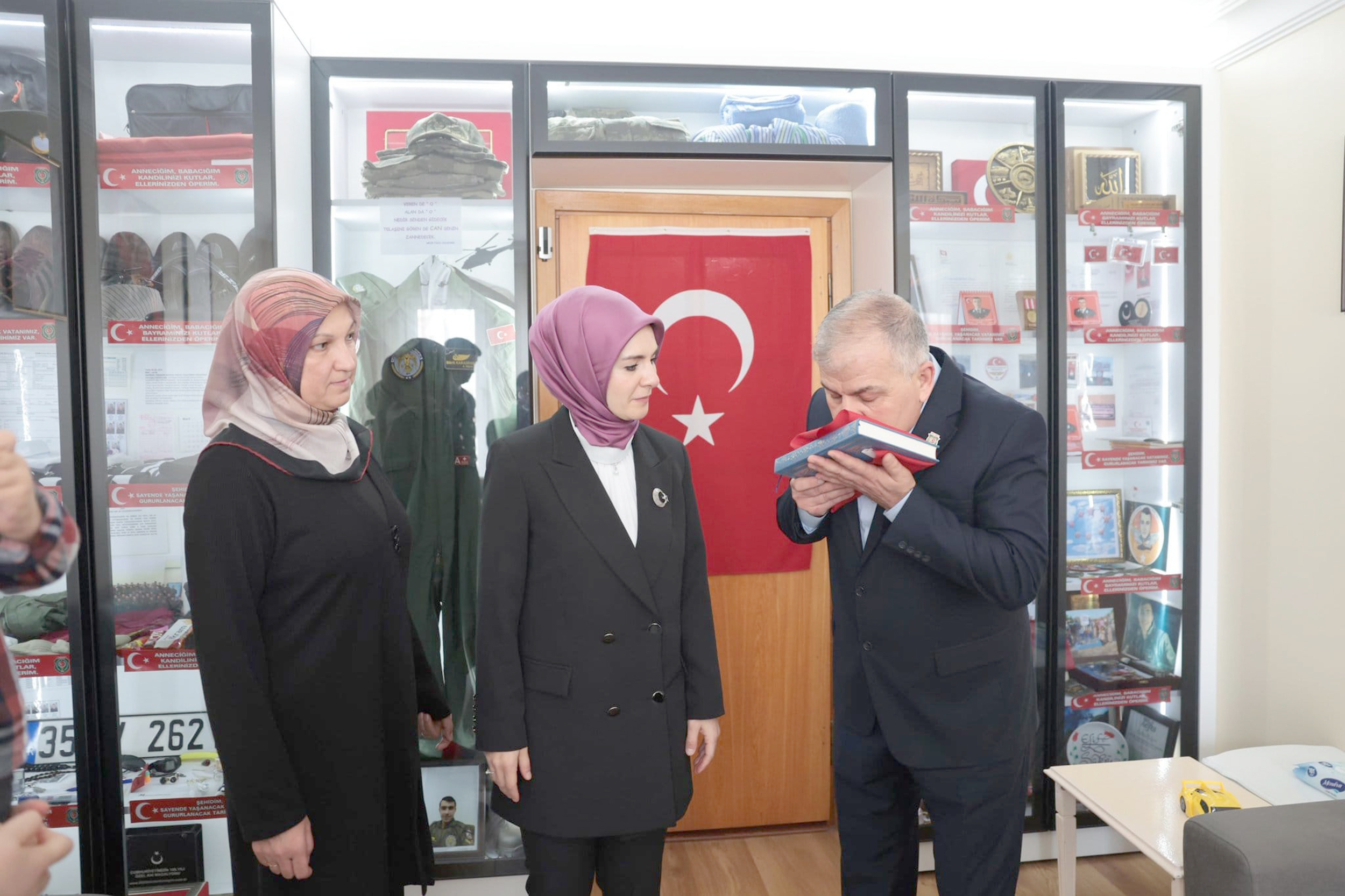 Aile ve Sosyal Hizmetler Bakanı Mahinur Özdemir Göktaş, Şehit Şükrü