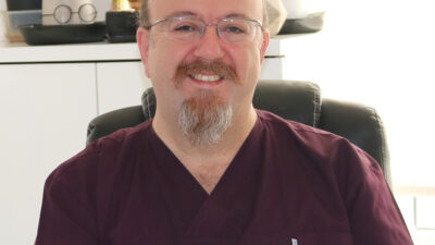 Fuar Hastanesi’nde görev yapan Üroloji Uzmanı Cemal Selçuk Ertaş, kadınlarda