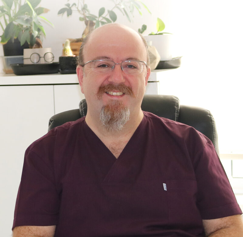 Fuar Hastanesi’nde görev yapan Üroloji Uzmanı Cemal Selçuk Ertaş, kadınlarda