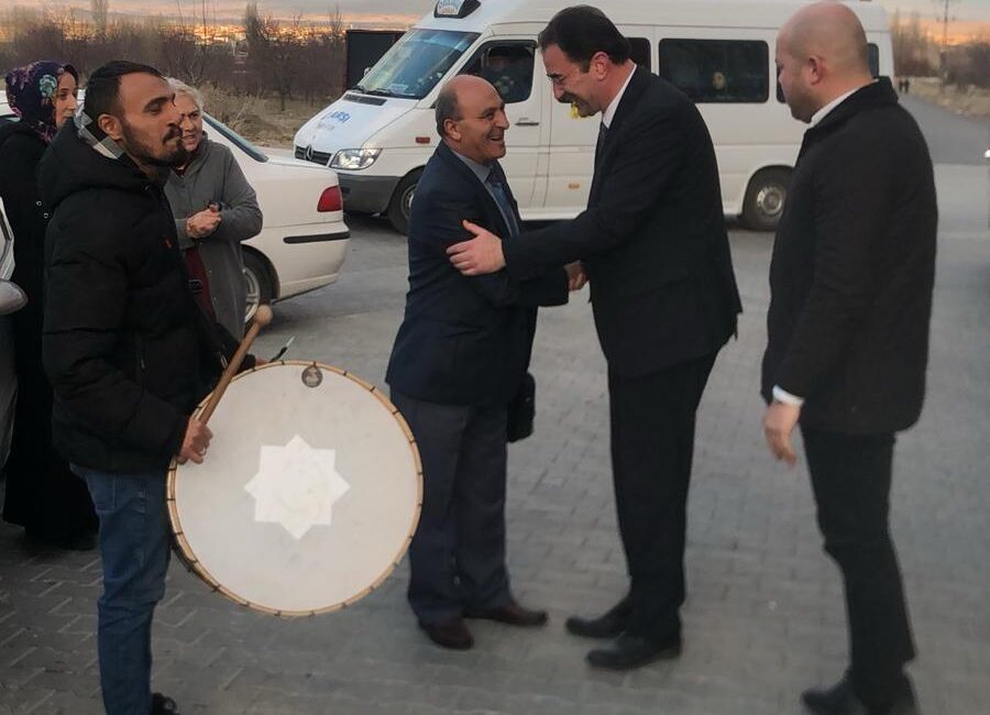 MHP Afyonkarahisar Belediye Başkan Adayı Sezer Küçükkurt, “Türkiye Yüzyılı” programları