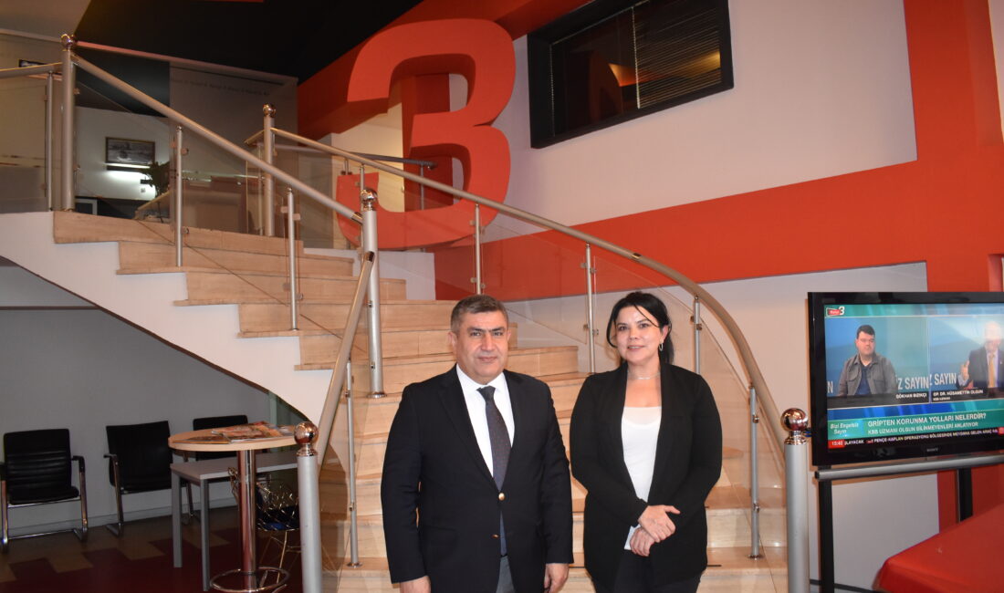 Afyonkarahisar İl Emniyet Müdürü Mahmut Ay, Megabirlik’i ziyaret etti. Geçen