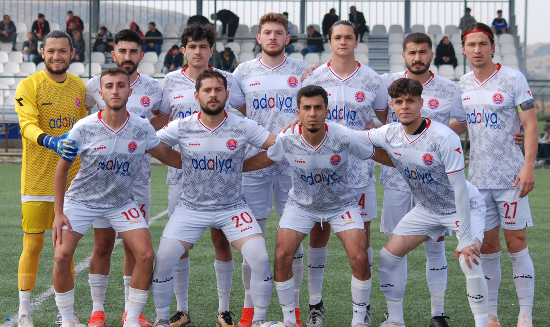   Geçen sezon Bölgesel Amatör Lig’e veda eden Sandıklıspor, Afyonkarahisar