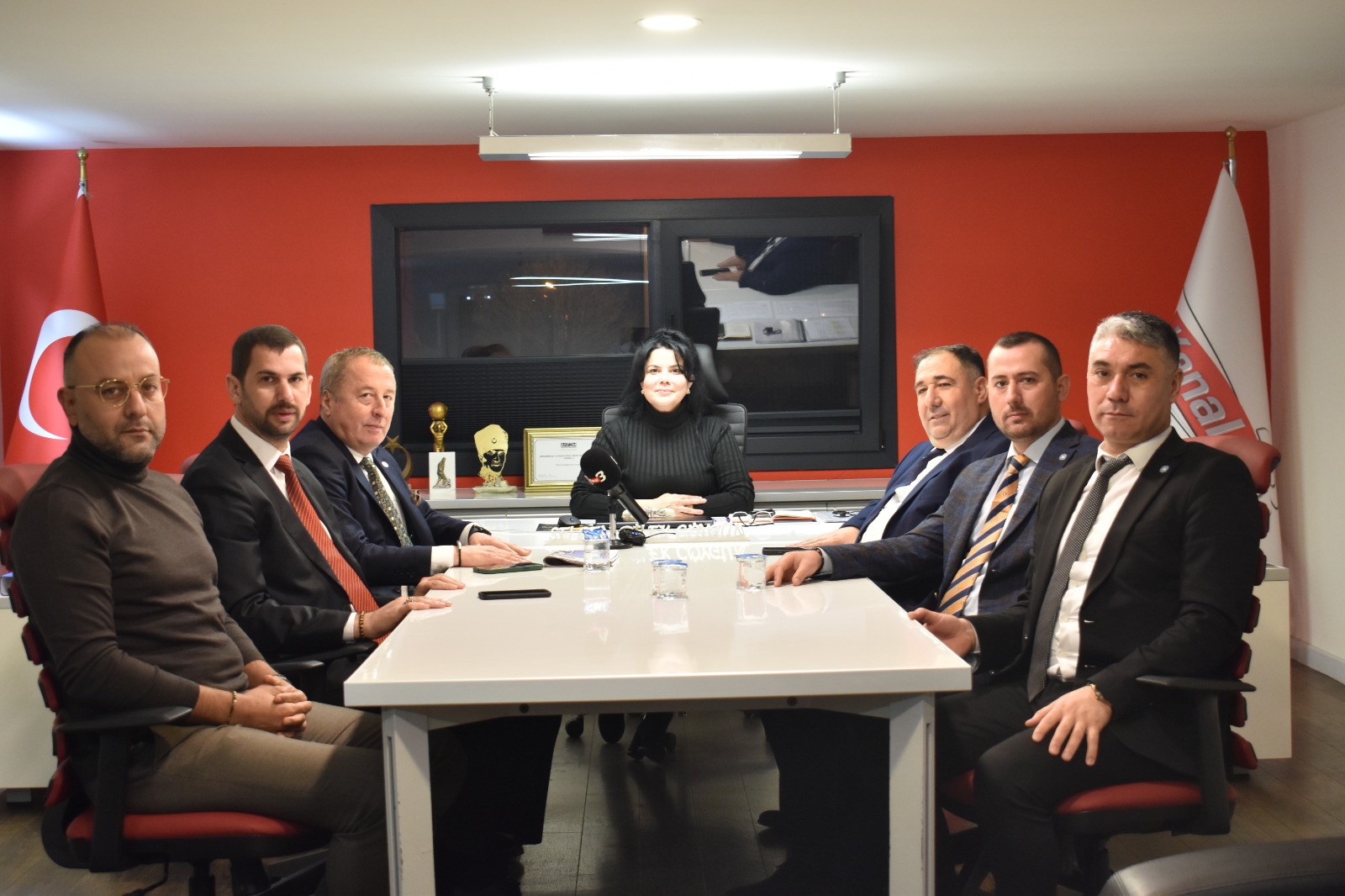 İYİ Parti Genel Başkan Yardımcısı ve Afyonkarahisar Milletvekili Hakan Şeref