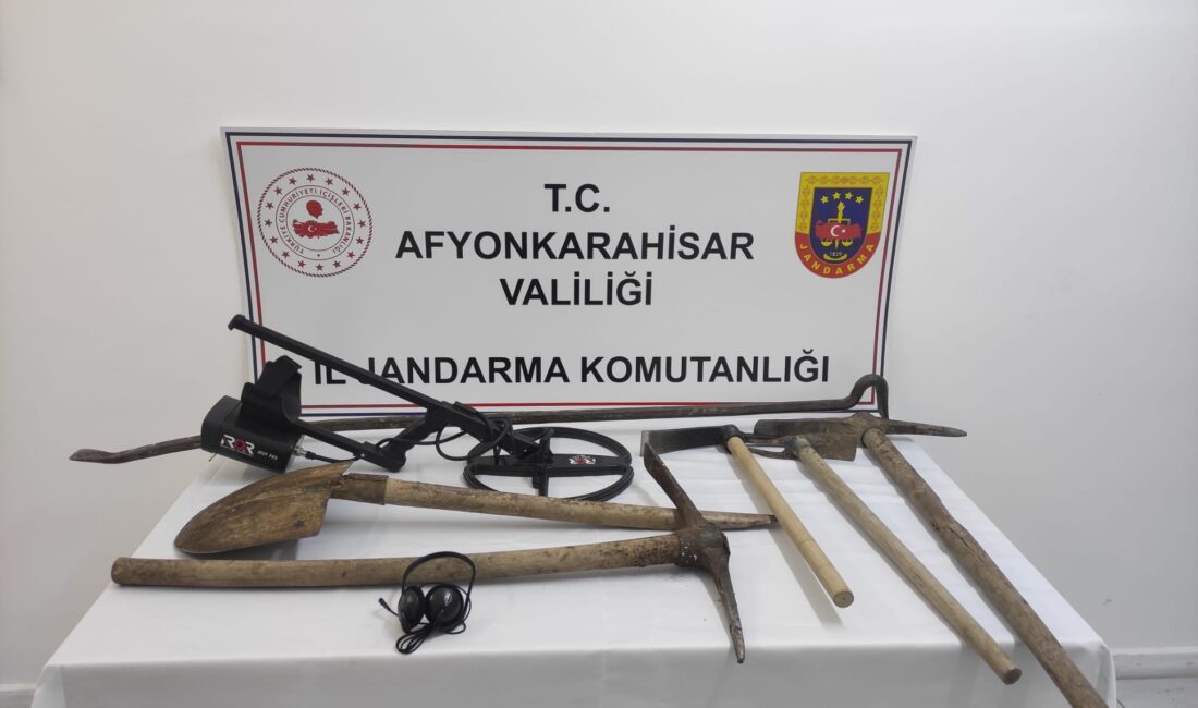 Afyonkarahisar’ın Şuhut ilçesine bağlı Bademli köyü Başpınar mevkiinde şüpheli aracın