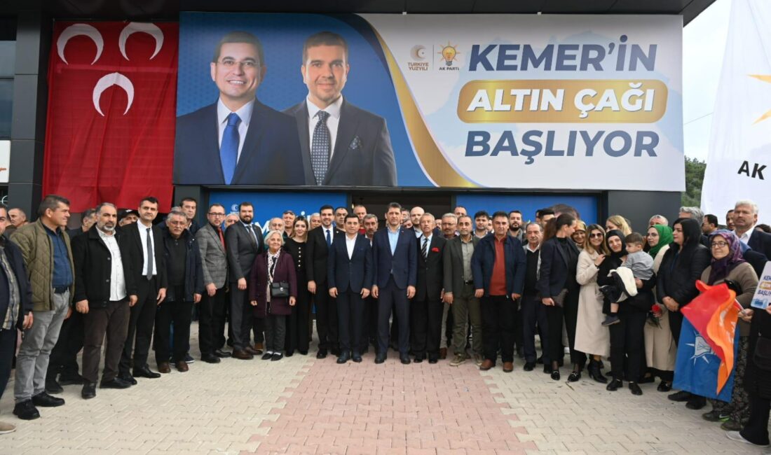 Seçim çalışmaları kapsamında Kemer İlçesi’ni ziyaret eden Cumhur İttifakı’nın Antalya