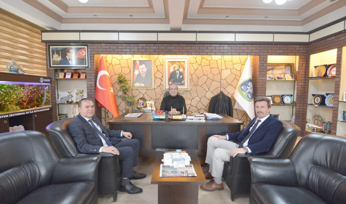 Sandıklı ilçesine yeni atanan Sandıklı İlçe Milli Eğitim Müdürü Hüseyin