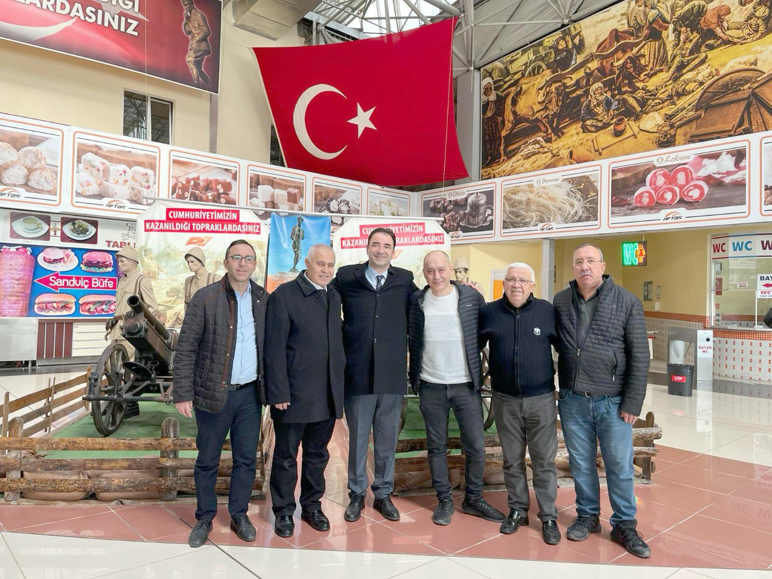 MHP Afyonkarahisar Belediye Başkan Adayı Sezer Küçükkurt, kentin her noktasına