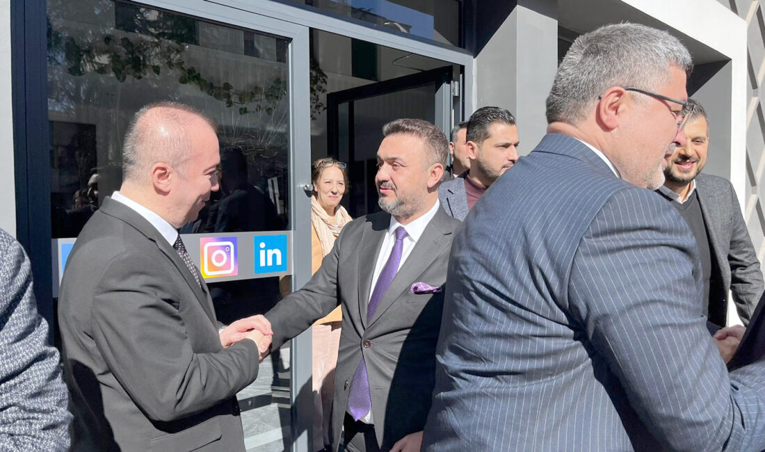 AFSİAD Yönetim Kurulu Başkanı Kadir Sayın ve AFSİAD yönetim kurulunu