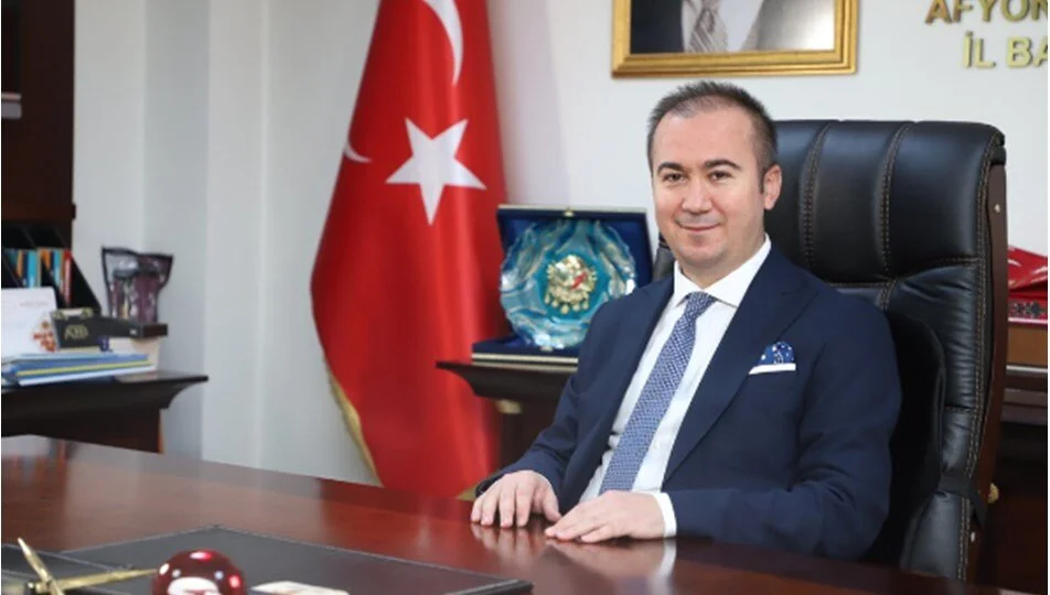 İYİ Parti tarafından AK Parti Afyonkarahisar Belediye Başkan Adayı Hüseyin