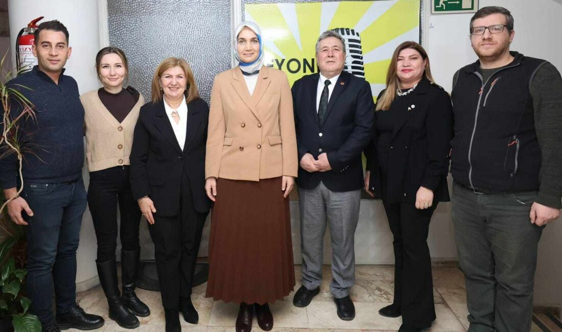 Gün FM’de İsmail Akar’a konuk olan Vali Kübra Güran Yiğitbaşı,