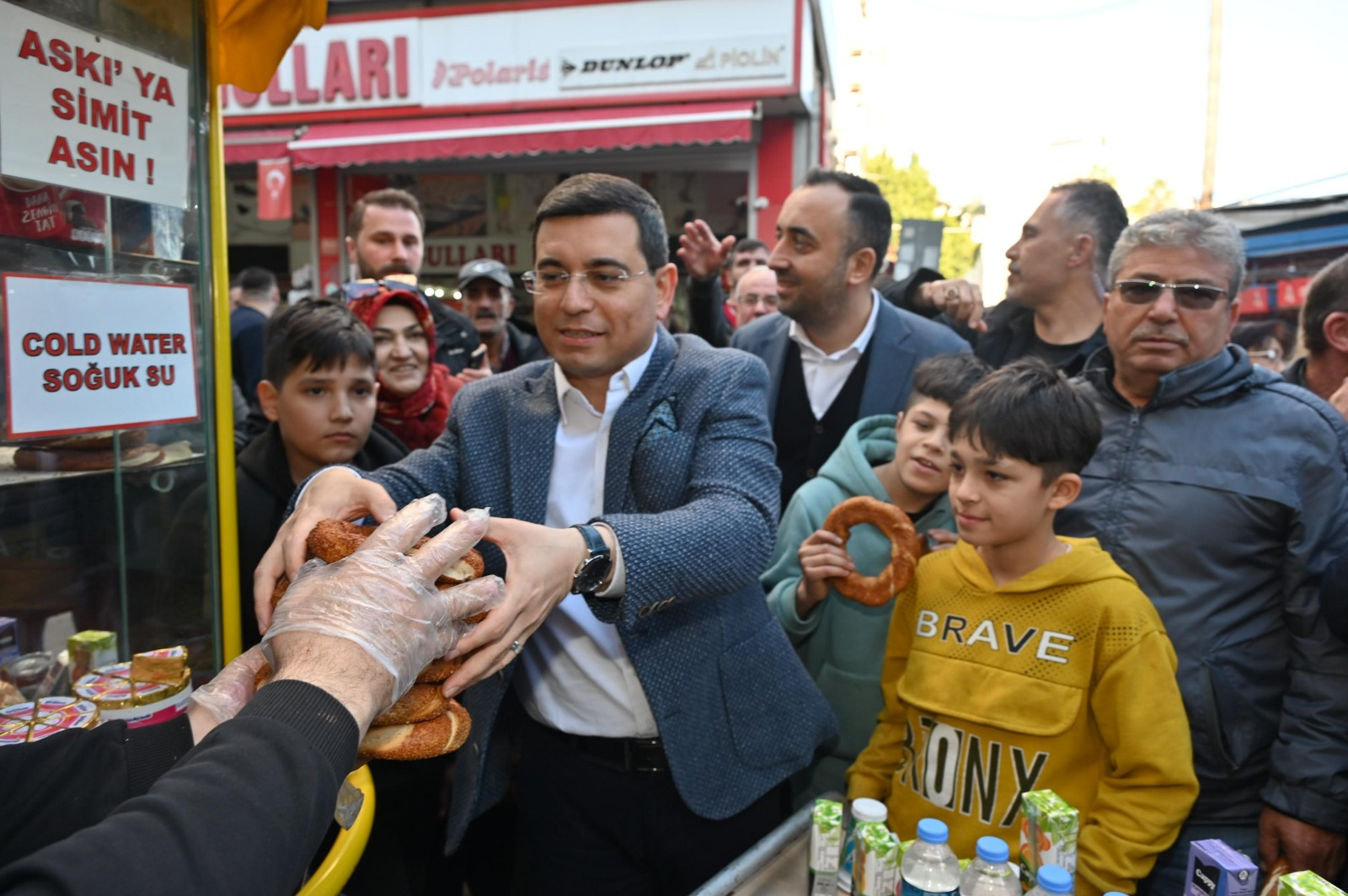 Antalya’nın dört bir yanını karış karış gezen Cumhur İttifakı’nın Antalya
