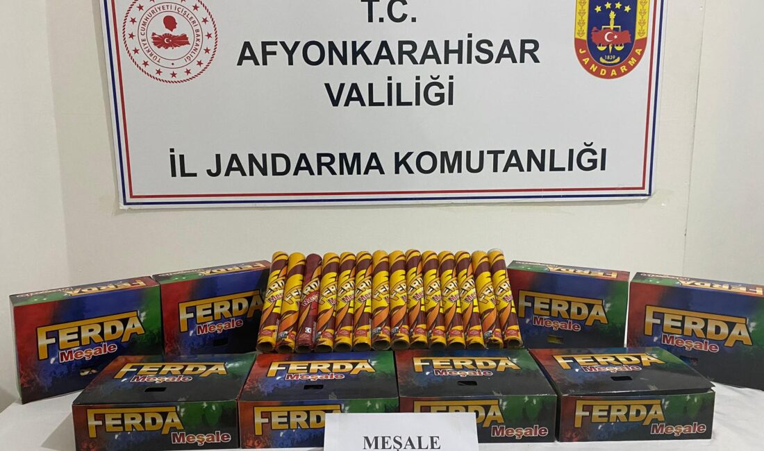 İhsaniye’de izinsiz meşale yakalandı İhsaniye İlçe Jandarma Komutanlığı’na bağlı ekipler, Döğer beldesinde bir züccaciye