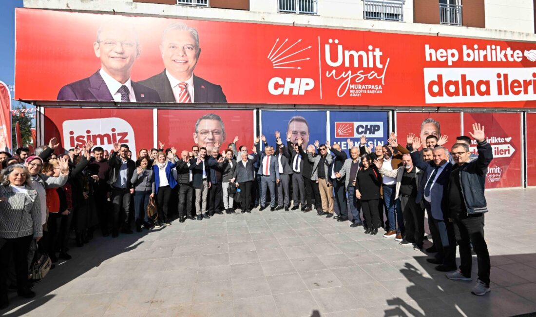   Antalya’da aralarında eski ilçe başkanlarının bulunduğu yaklaşık 150 İYİ