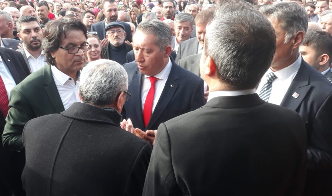 CHP Afyonkarahisar’ın Dinar ilçesinde seçim hazırlıklarını hızlandırarak seçim koordinasyon merkezi