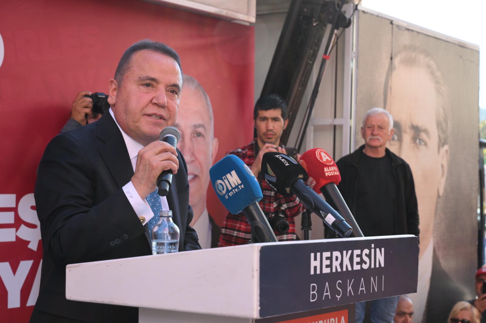 Antalya Büyükşehir Belediye Başkanı ve adayı Muhittin Böcek, Kepez, Serik