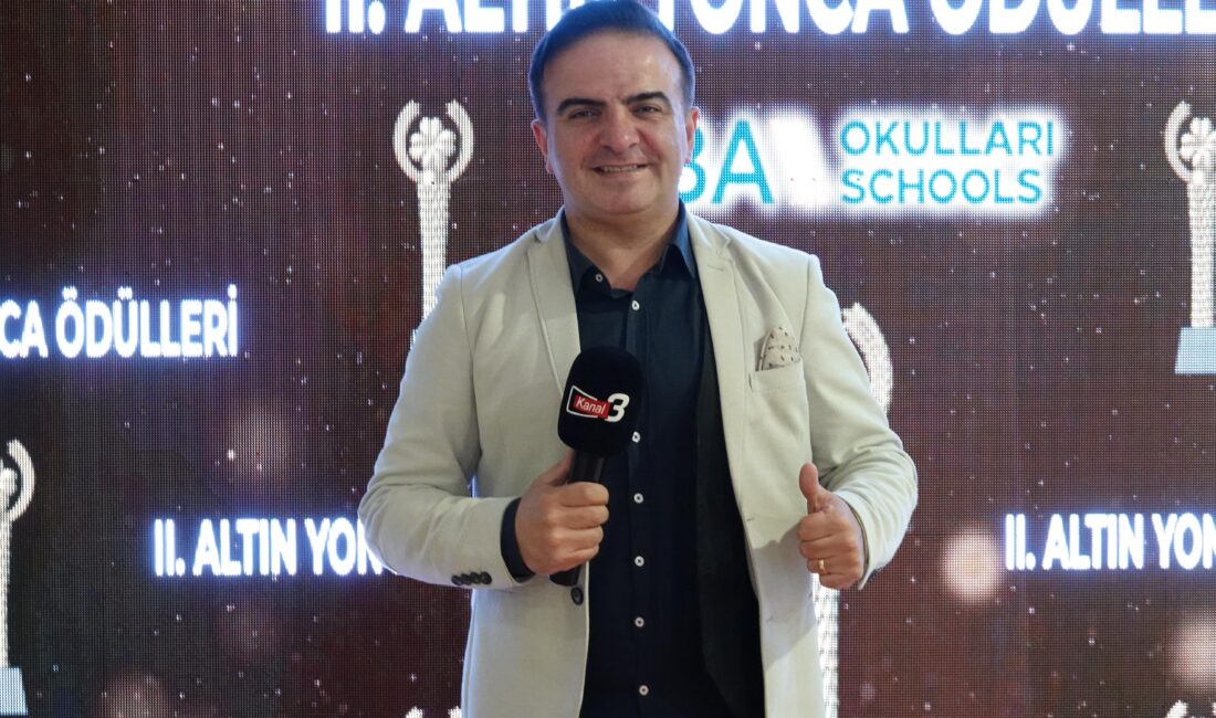Kanal 3 TV’nin en sevilen Hakan Çankaya ile Müzikomedi Show