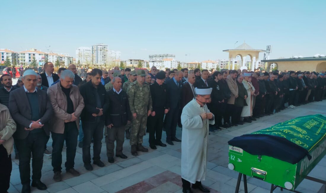 Şehit P.Ütğm. Sami Çifci’nin vefat eden annesi Hani Çifci, Paşa