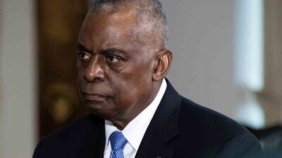 ABD SAVUNMA BAKANI AUSTİN, HASTANEYE KALDIRILDIĞINI GİZLEDİĞİ İÇİN ABD HALKINDAN