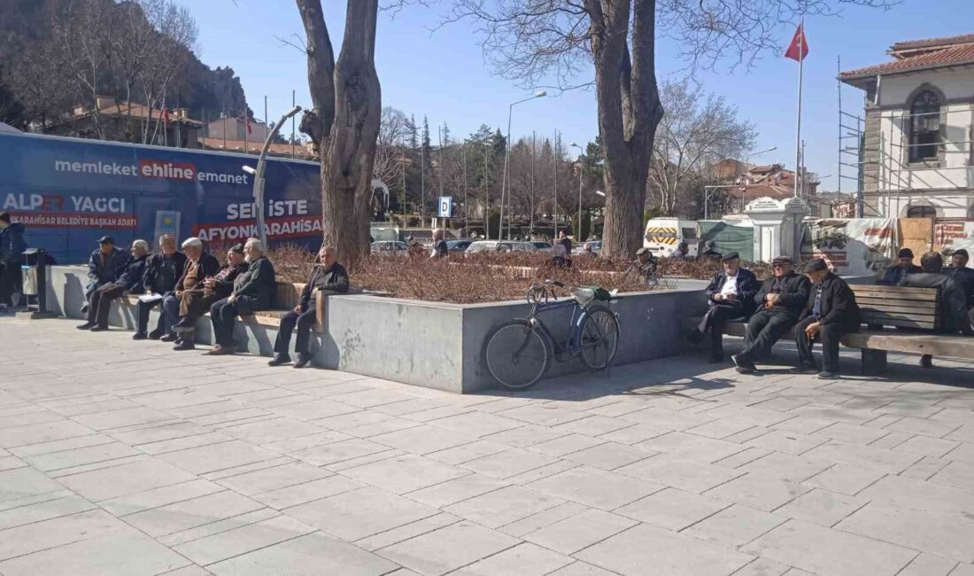 Afyonkarahisar’da şubat ayının son günlerinde termometreler 17 dereceleri gösterirken, kent