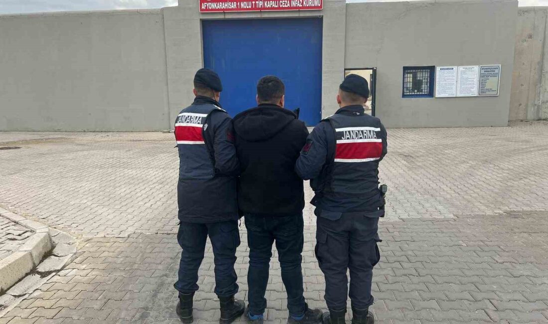 AFYONKARAHİSAR’DA ARANAN KAÇAK YAKALANDI