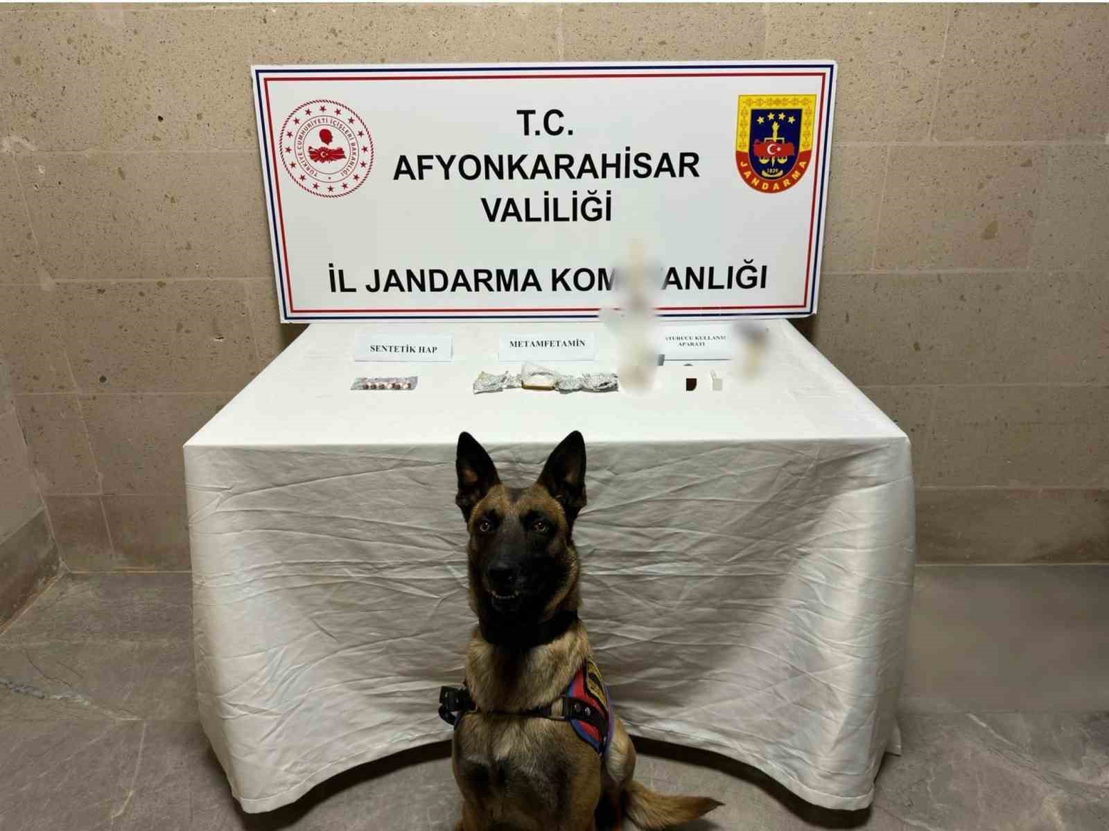 AFYONKARAHİSAR'DA ARANAN ŞAHIS YAKALANDI