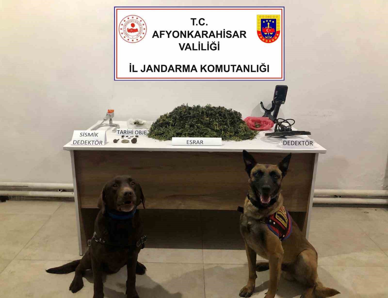 AFYONKARAHİSAR’DA CEZAEVİNDE OLAN AKRABALARININ BIRAKTIĞI İŞİ DEVAM ETTİRMEK İSTEYEN ZEHİR
