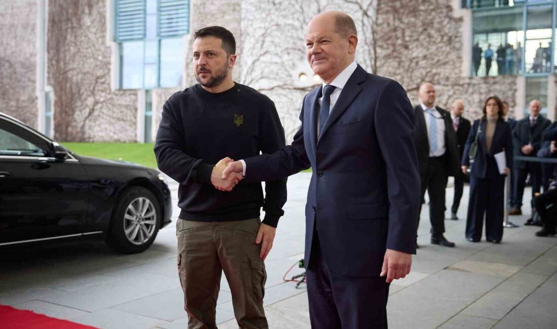 ALMANYA VE UKRAYNA ARASINDA 10 YIL SÜRELİ GÜVENLİK İŞBİRLİĞİ ANLAŞMASI