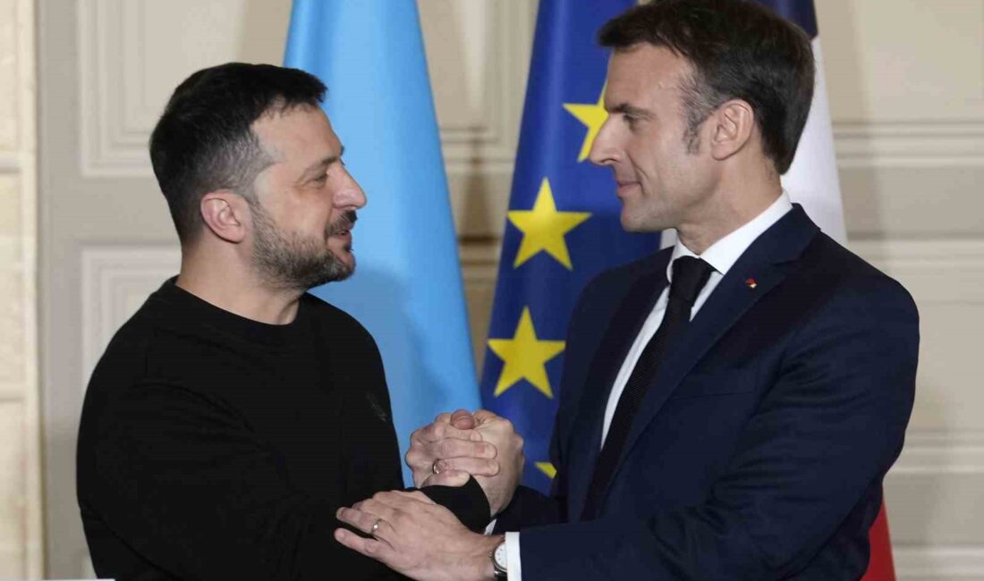 Fransa Cumhurbaşkanı Emmanuel Macron’un ev sahipliğinde 20’ye yakın Avrupalı lider,