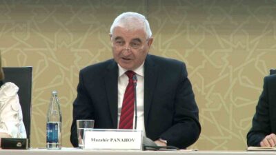 AZERBAYCAN’DA YARIN GERÇEKLEŞTİRİLECEK ERKEN GENEL SEÇİMLERDE 6.5 MİLYON KAYITLI SEÇMENİN