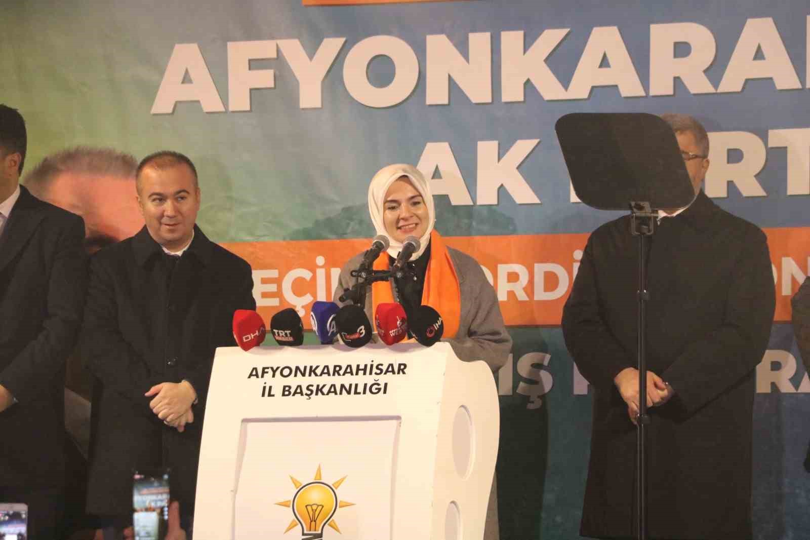 AİLE VE SOSYAL HİZMETLER BAKANI MAHİNUR ÖZDEMİR GÖKTAŞ, AK PARTİ