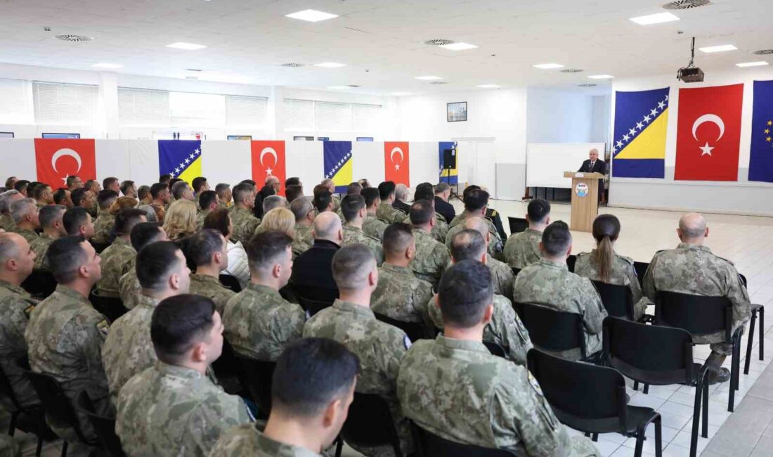 MİLLİ SAVUNMA BAKANI YAŞAR GÜLER, BOSNA HERSEK'TE ZİYARET ETTİĞİ TÜRK